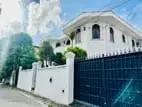 Nugegoda Luxury House For Sale In Prime Location