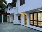 8 Bedroom Two-Unit House for Rent in Colombo 05 | (HS4966)