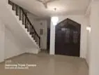 5 Bedroom Air Conditioned House for Rent at Colombo 05 (EM068SD)